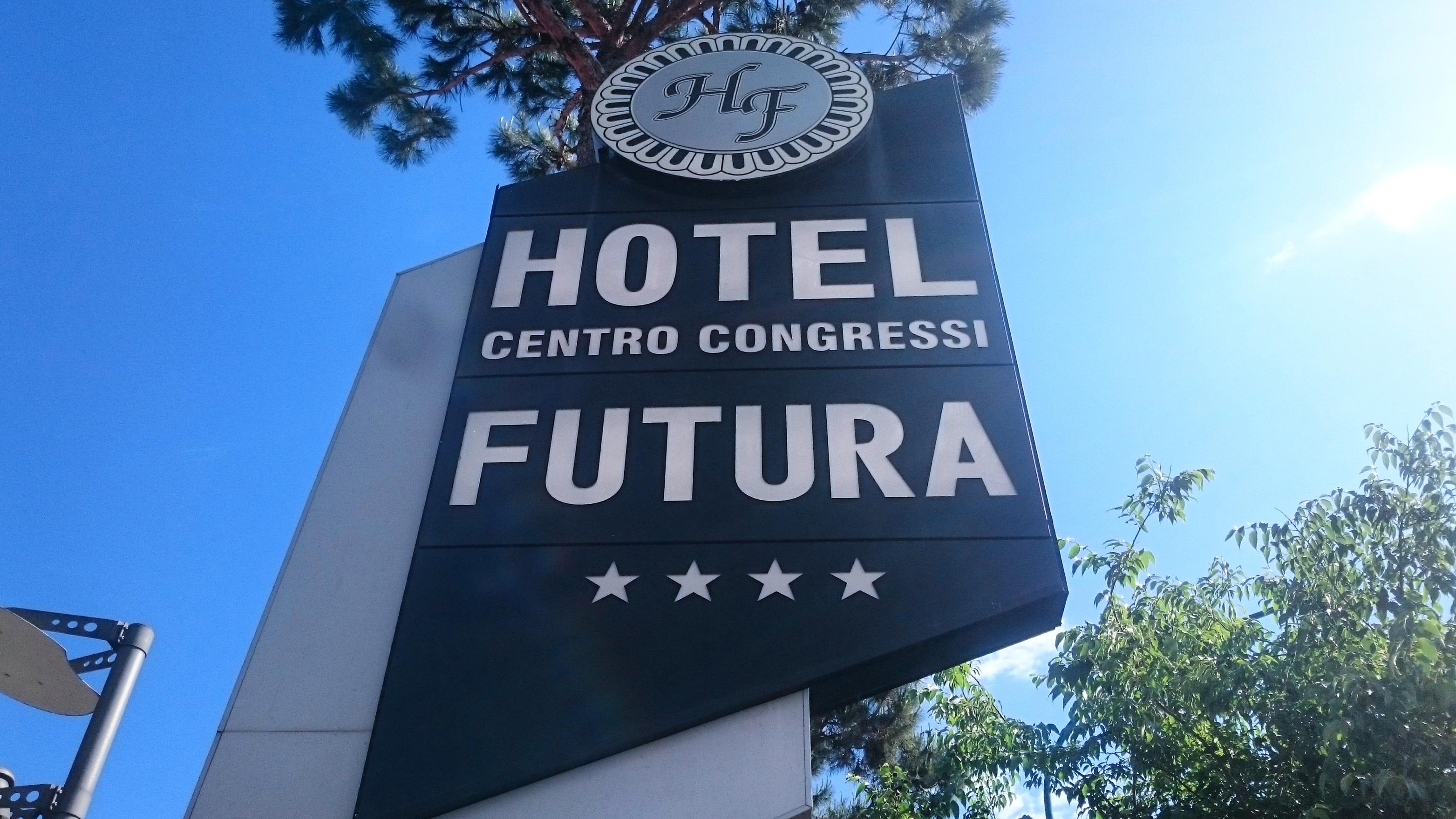 Hotel Futura Centro Congressi Naples Exterior photo