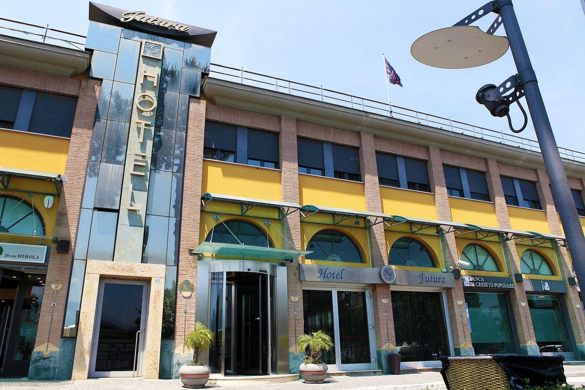 Hotel Futura Centro Congressi Naples Exterior photo